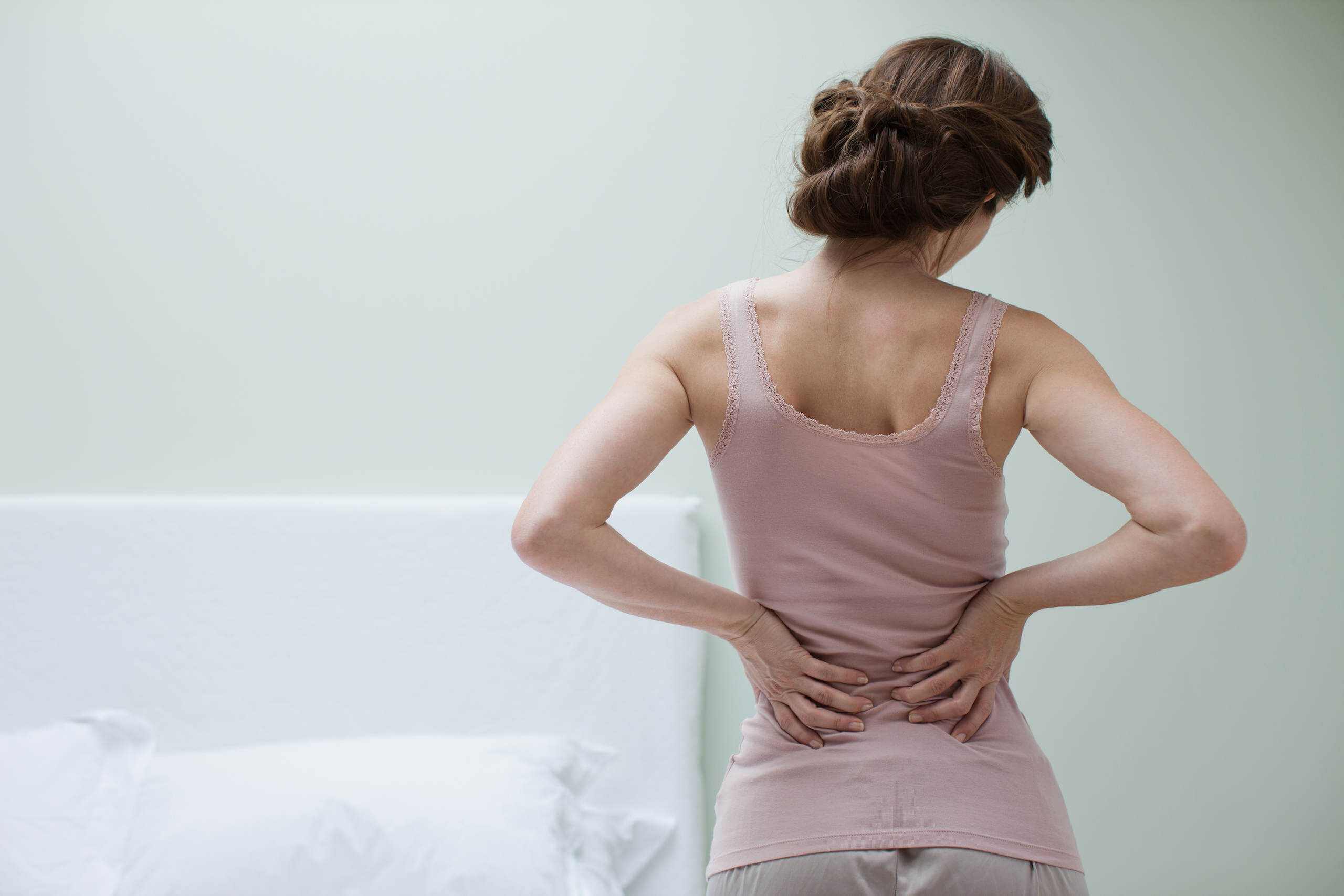 Какие симптомы дает больная поджелудочная железа?