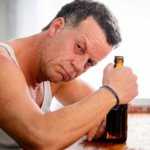 Вывод из запоя: стадии алкоголизма и лечение