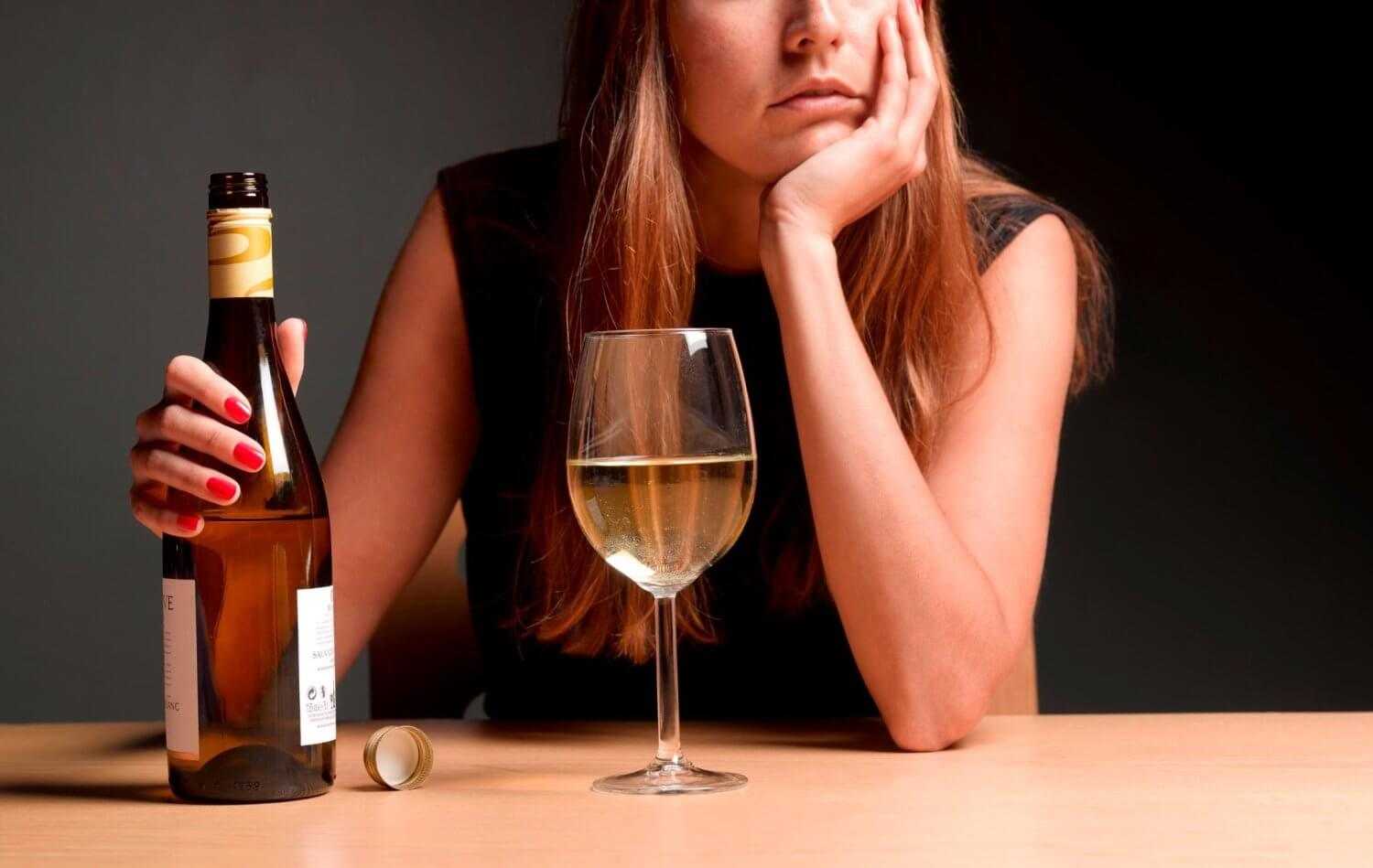Алкоголизм: особенности заболевания, провоцирующие факторы