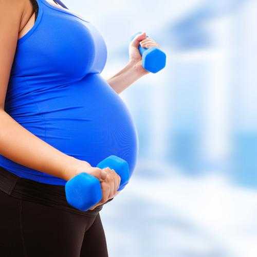 Тренировки во время беременности в фитнес-клубе